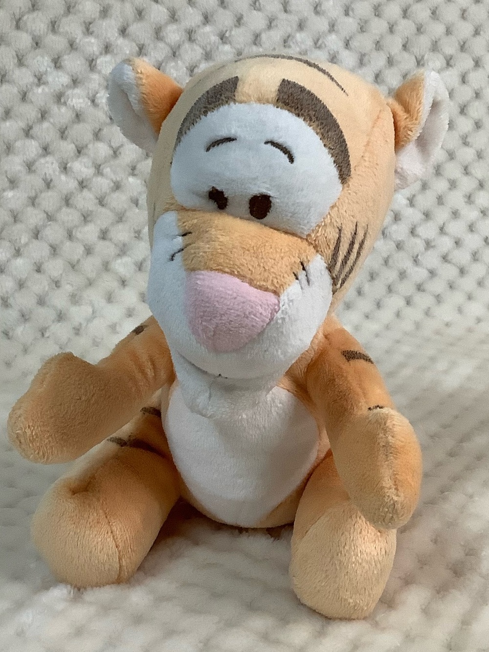 Disney Baby Plush Tigger Tiger Blankets and Beyond Stuffed Animal Toy - Picture 7 of 16